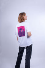 Lade das Bild in den Galerie-Viewer, LOVEbiggerHATE
